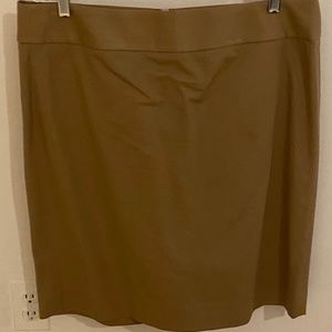 Khaki Banana Republic Pencil Skirt - Sz 16